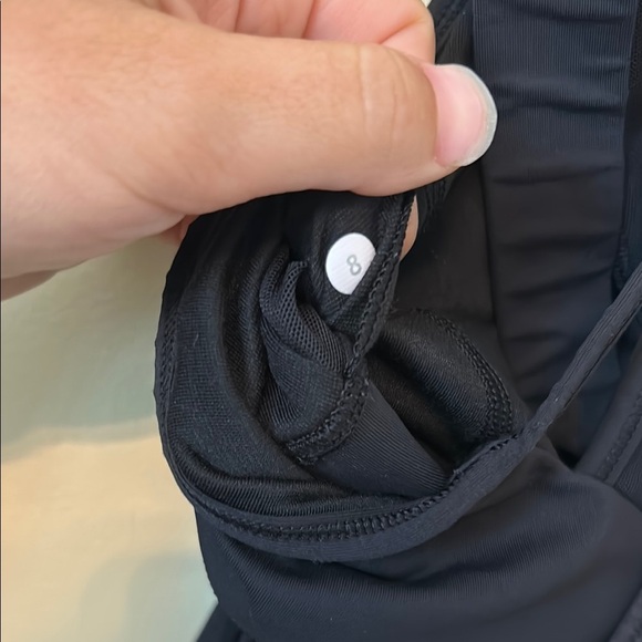 Lululemon 2 in 1 Black Workout Tank Size 8 - Picture 6 of 6